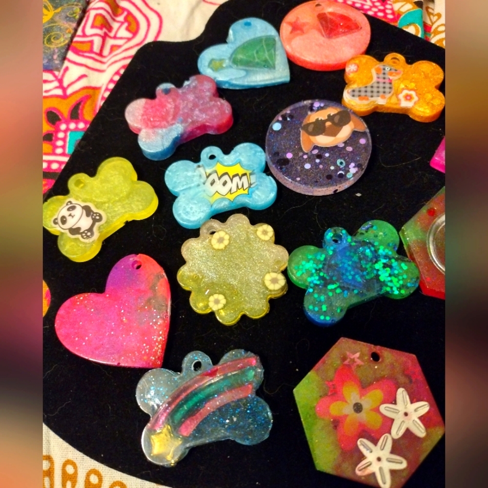 Custom engraved pet tags
